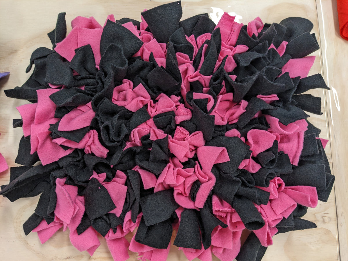 Snuffle Mat – First Service